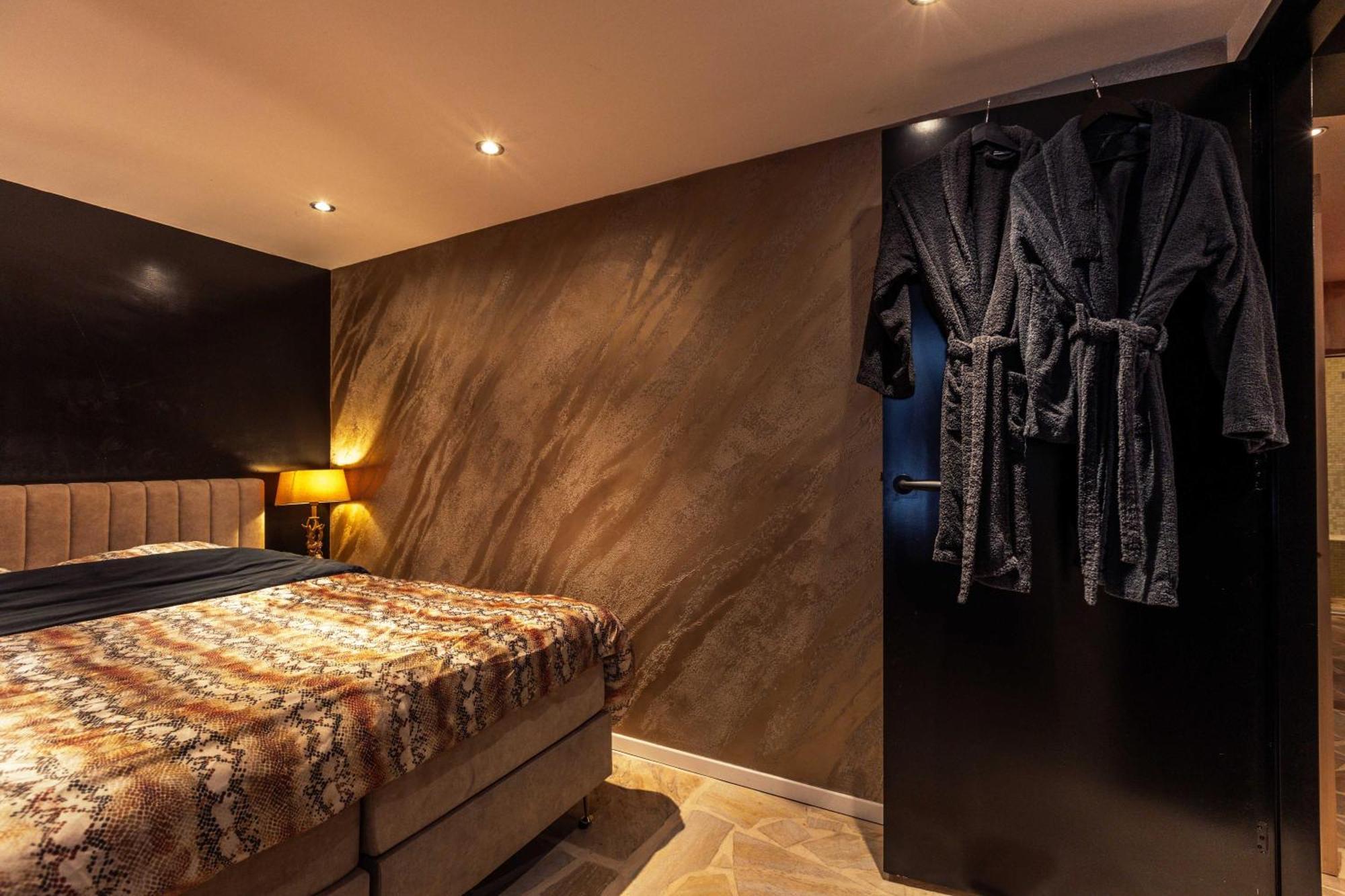 B&B Spa Goud Tilburgo Exterior foto